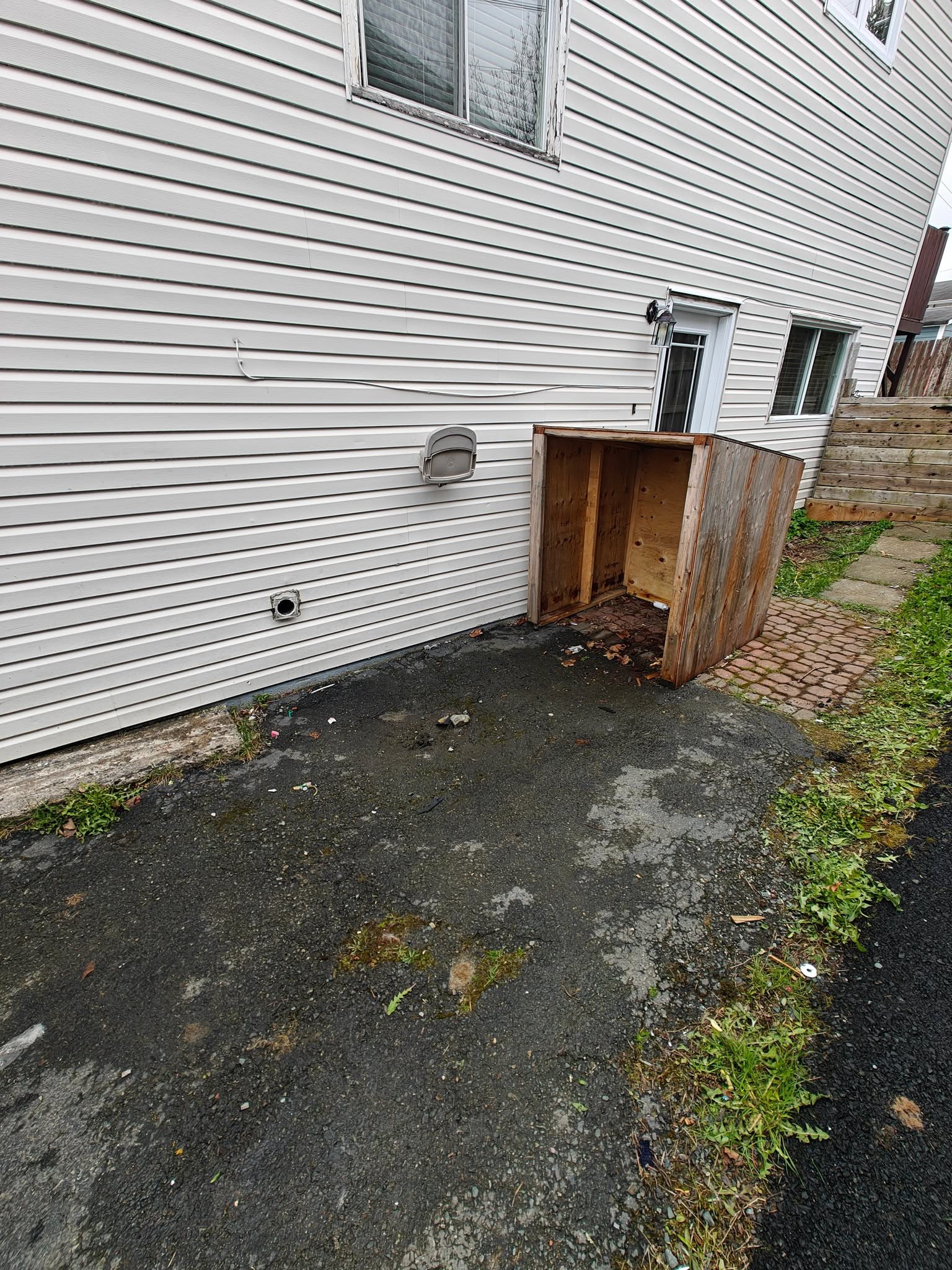 After: Alley completely cleared by FareShare Junk Removal in St. John's